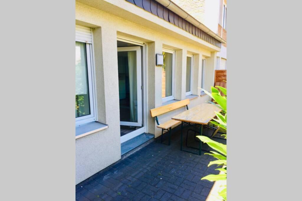 Apartment 120 Qm -3 Schlafzimmer-2 Baeder- Fuer 7 Gaeste Düsseldorf Exteriör bild